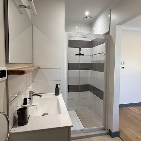 Maison Moderne 10 Personnes Climatisé Сasa de vacaciones Airvault